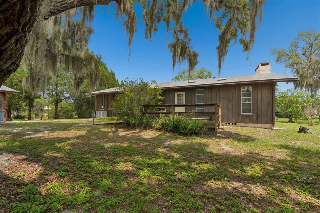 Active With Contract: $450,000 (3 beds, 1 baths, 1456 Square Feet)