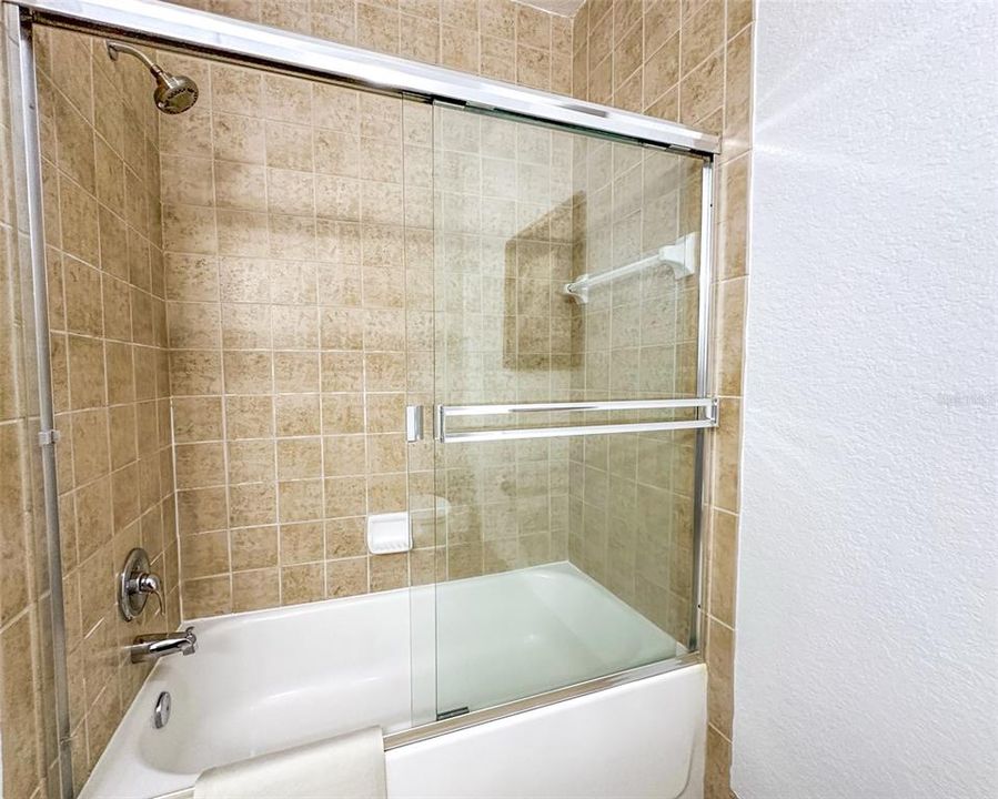 В аренду: $1,599 (2 спален, 2 ванн, 1134 Квадратных фут)