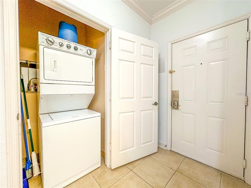 В аренду: $1,599 (2 спален, 2 ванн, 1134 Квадратных фут)