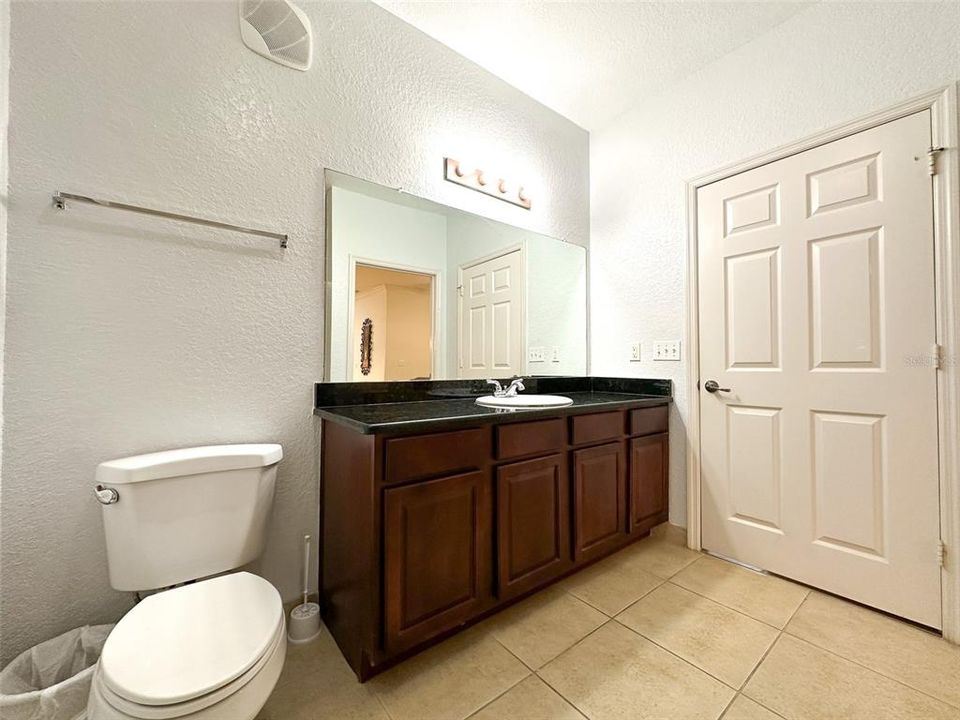 В аренду: $1,599 (2 спален, 2 ванн, 1134 Квадратных фут)