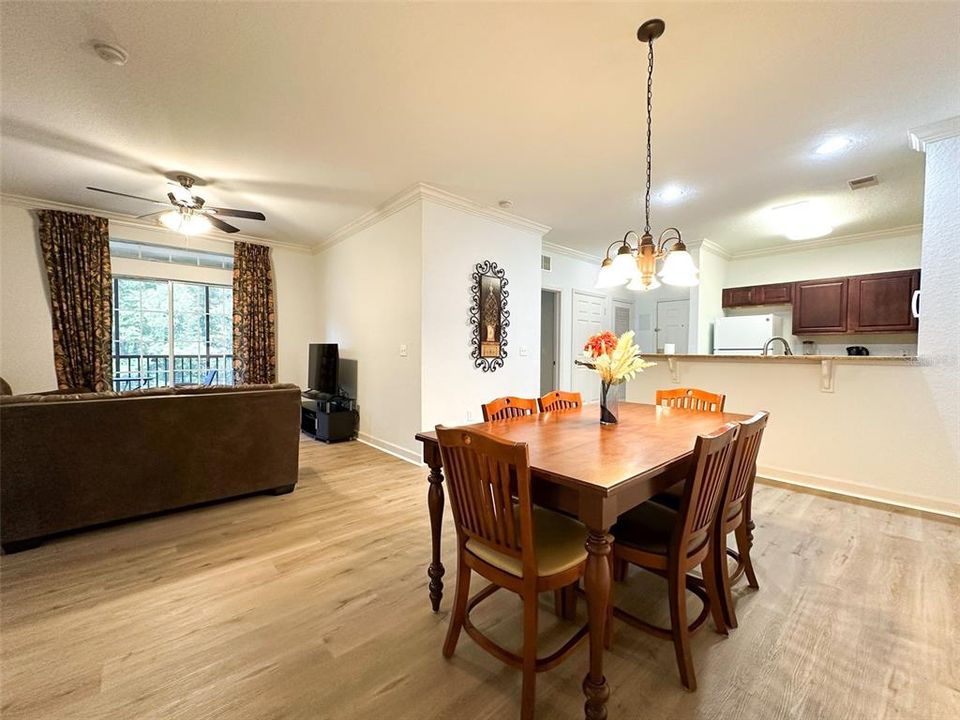В аренду: $1,599 (2 спален, 2 ванн, 1134 Квадратных фут)
