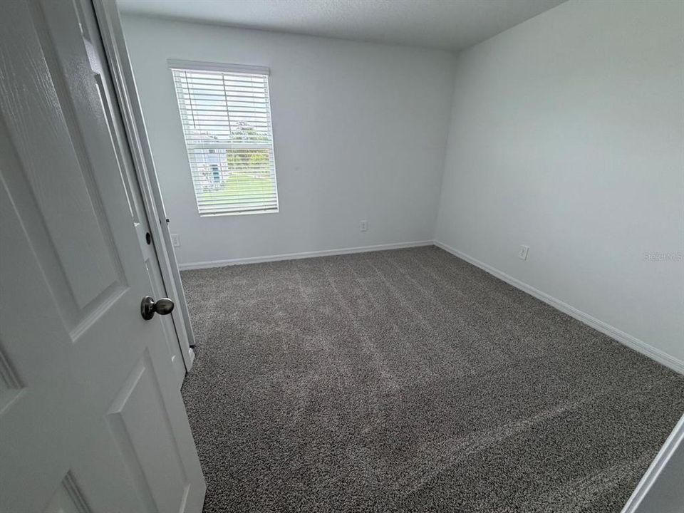 For Rent: $2,400 (3 beds, 2 baths, 1566 Square Feet)