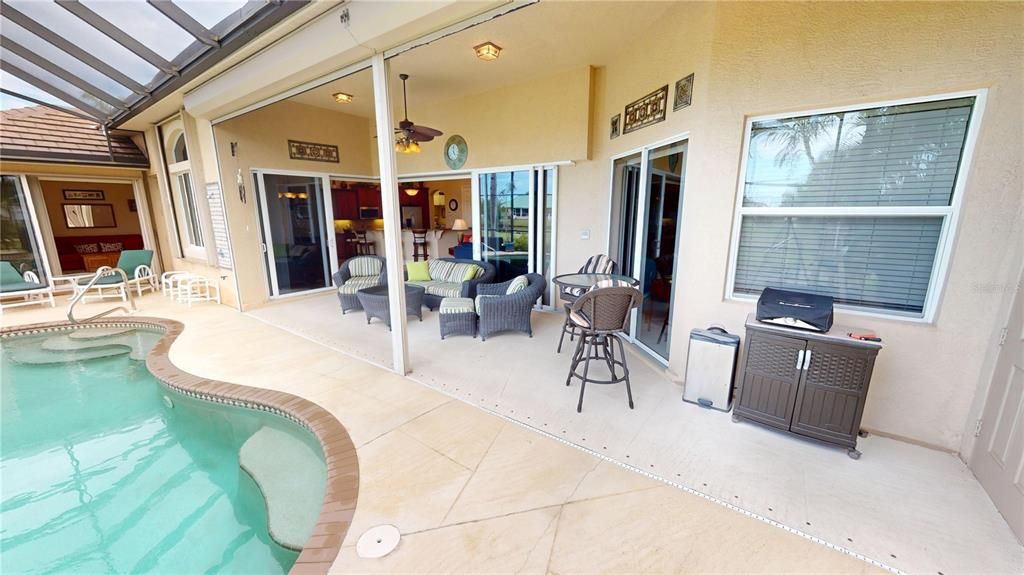 For Sale: $675,000 (3 beds, 2 baths, 2485 Square Feet)
