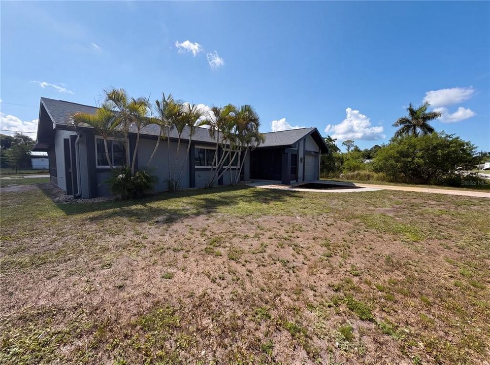 En Venta: $217,000 (2 camas, 2 baños, 1100 Pies cuadrados)