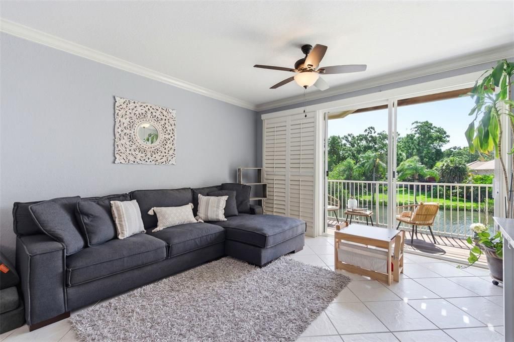 For Sale: $475,000 (3 beds, 3 baths, 1834 Square Feet)