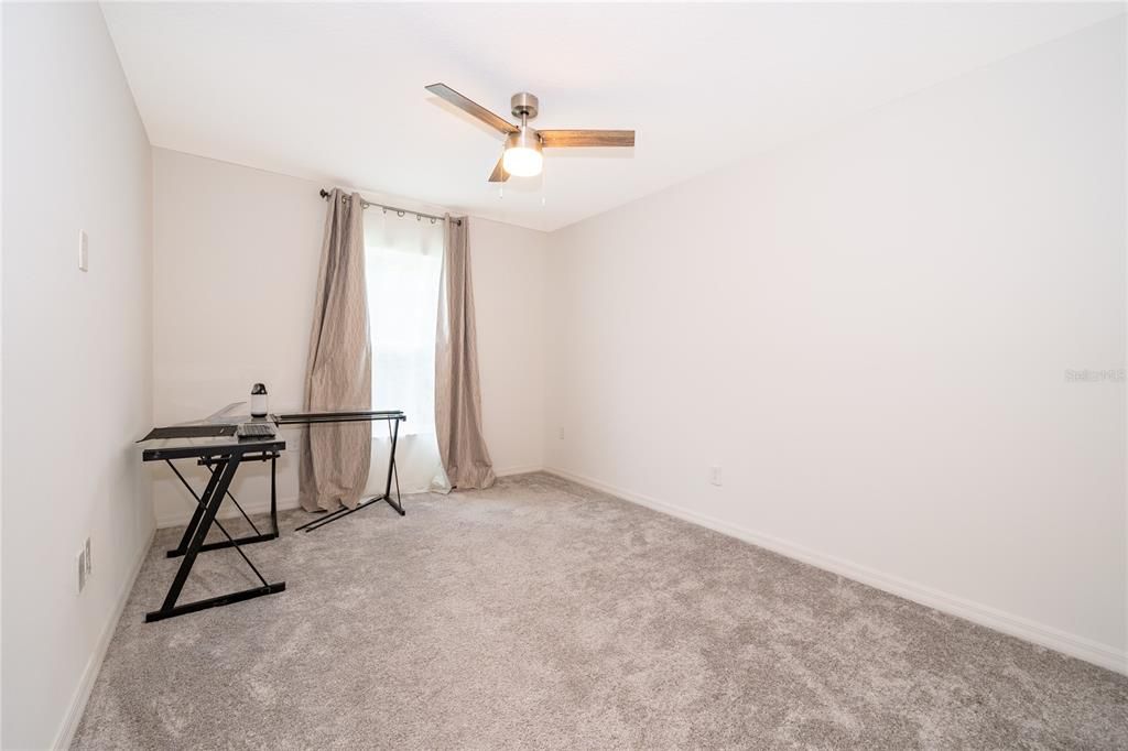 En Renta: $2,600 (4 camas, 2 baños, 1759 Pies cuadrados)