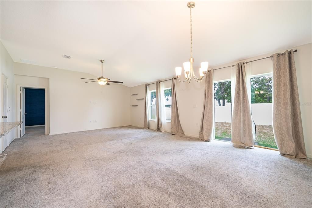 En Renta: $2,600 (4 camas, 2 baños, 1759 Pies cuadrados)
