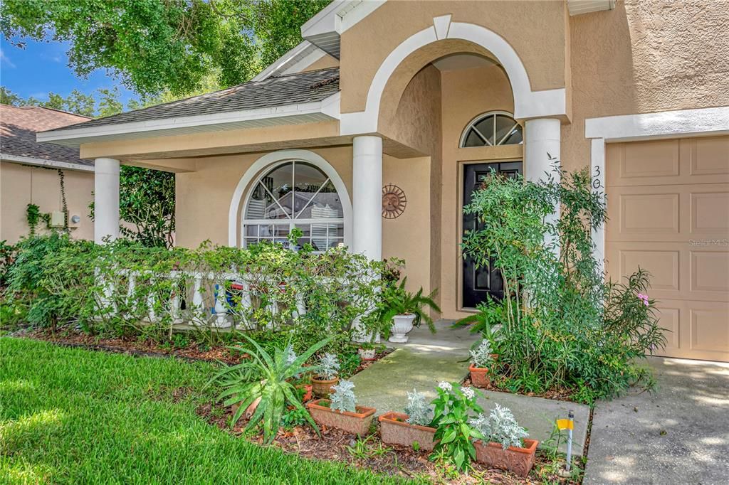 For Sale: $385,000 (4 beds, 2 baths, 1864 Square Feet)