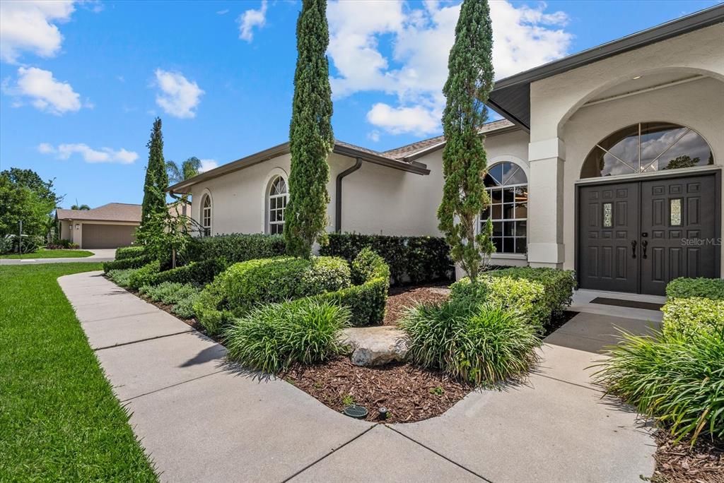 Active With Contract: $825,000 (3 beds, 3 baths, 2738 Square Feet)
