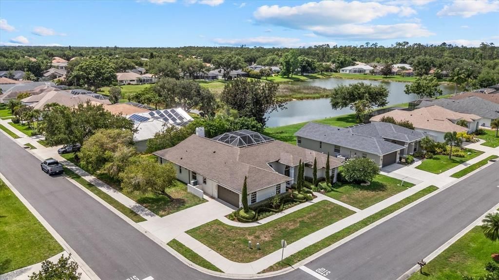 Active With Contract: $825,000 (3 beds, 3 baths, 2738 Square Feet)
