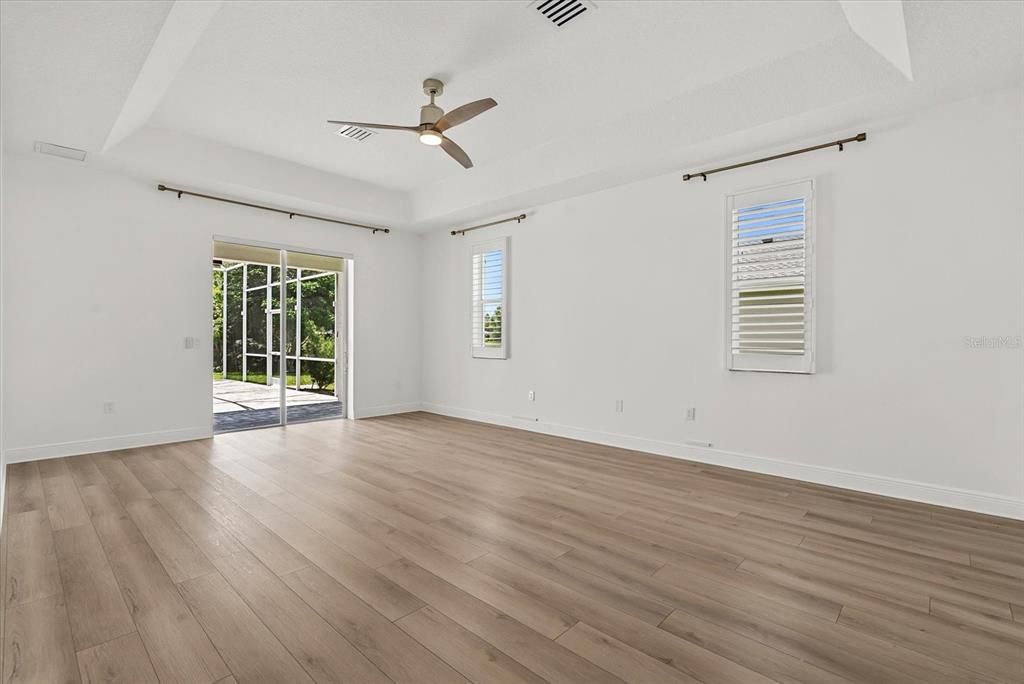 Active With Contract: $825,000 (3 beds, 3 baths, 2738 Square Feet)