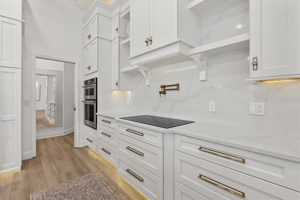 Active With Contract: $825,000 (3 beds, 3 baths, 2738 Square Feet)