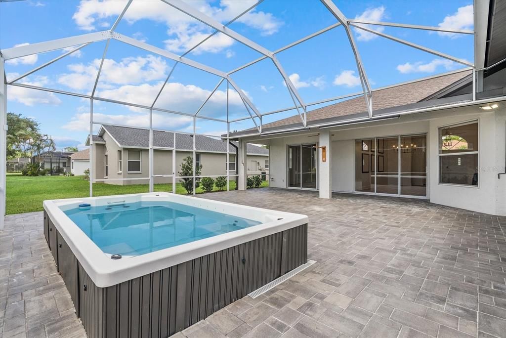 Active With Contract: $825,000 (3 beds, 3 baths, 2738 Square Feet)