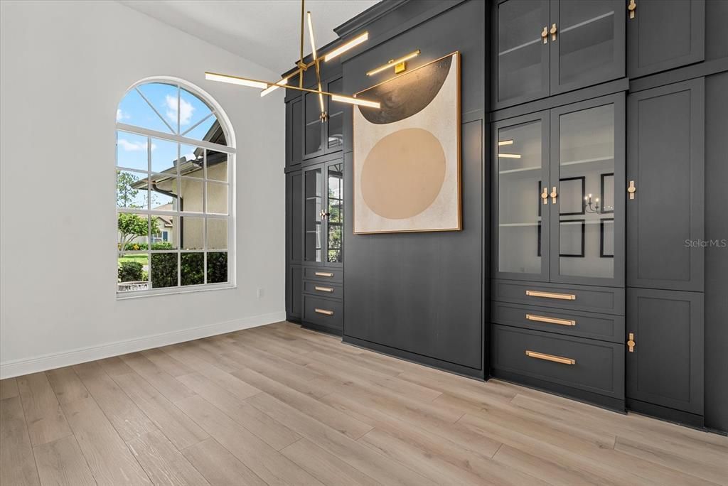 Active With Contract: $825,000 (3 beds, 3 baths, 2738 Square Feet)