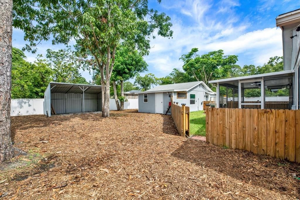 For Sale: $425,000 (3 beds, 2 baths, 1250 Square Feet)