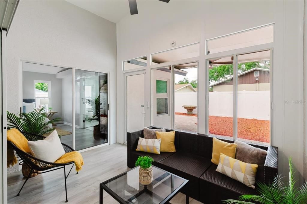 For Sale: $530,000 (3 beds, 2 baths, 1726 Square Feet)