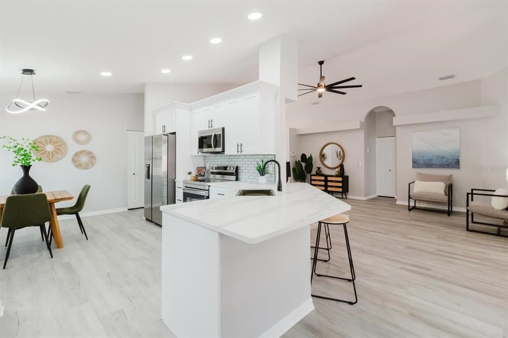 For Sale: $530,000 (3 beds, 2 baths, 1726 Square Feet)