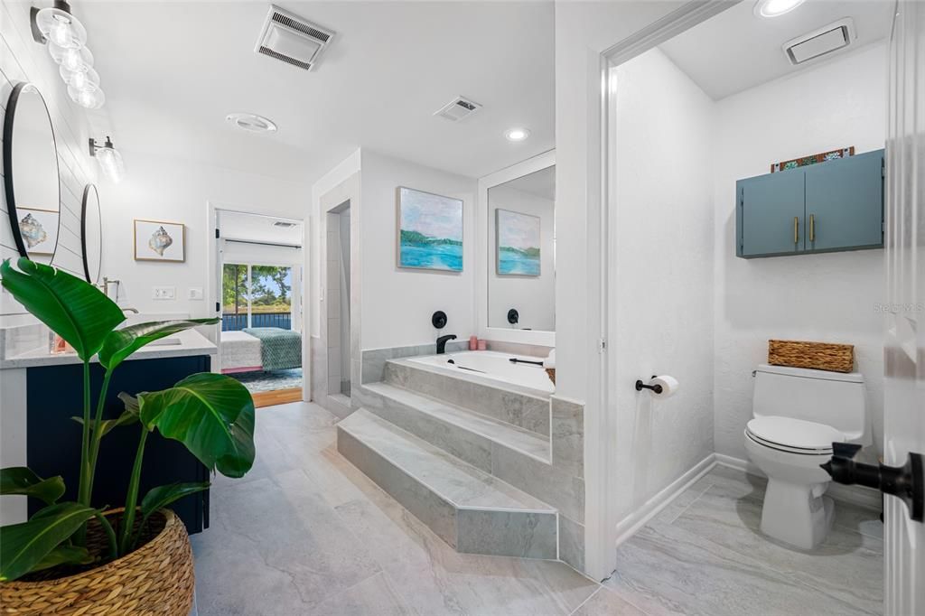 For Sale: $960,000 (4 beds, 3 baths, 2867 Square Feet)