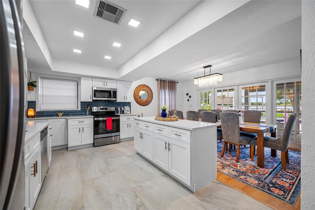For Sale: $960,000 (4 beds, 3 baths, 2867 Square Feet)