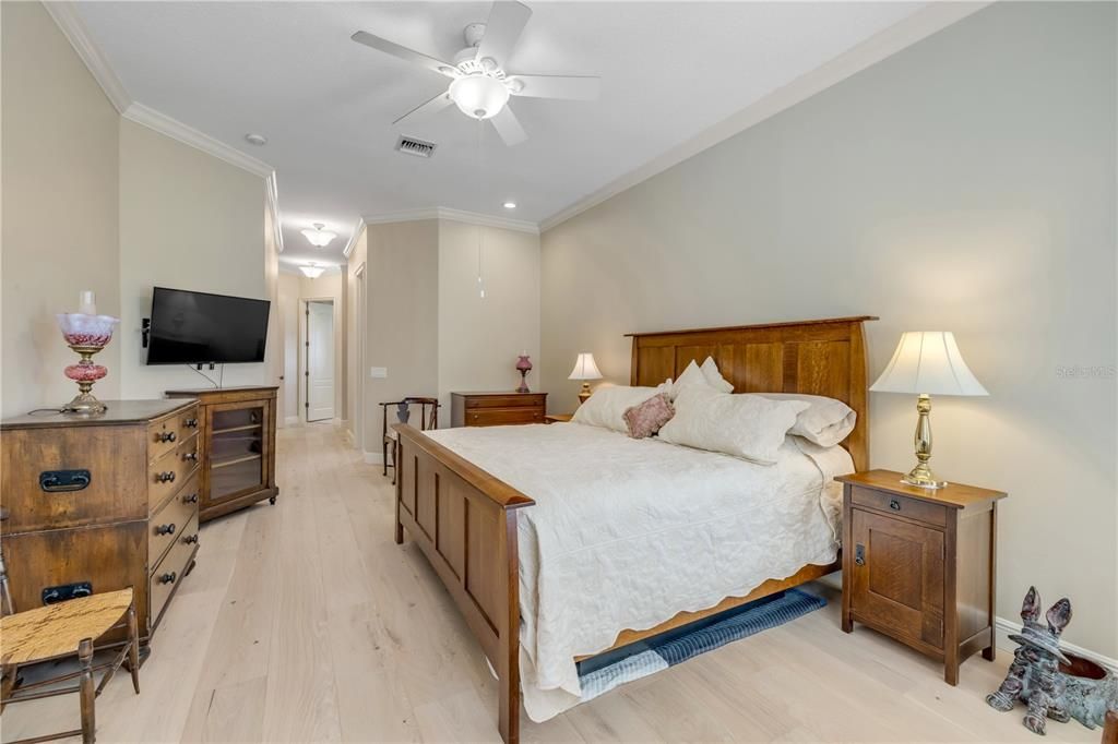 Active With Contract: $765,000 (4 beds, 3 baths, 2996 Square Feet)