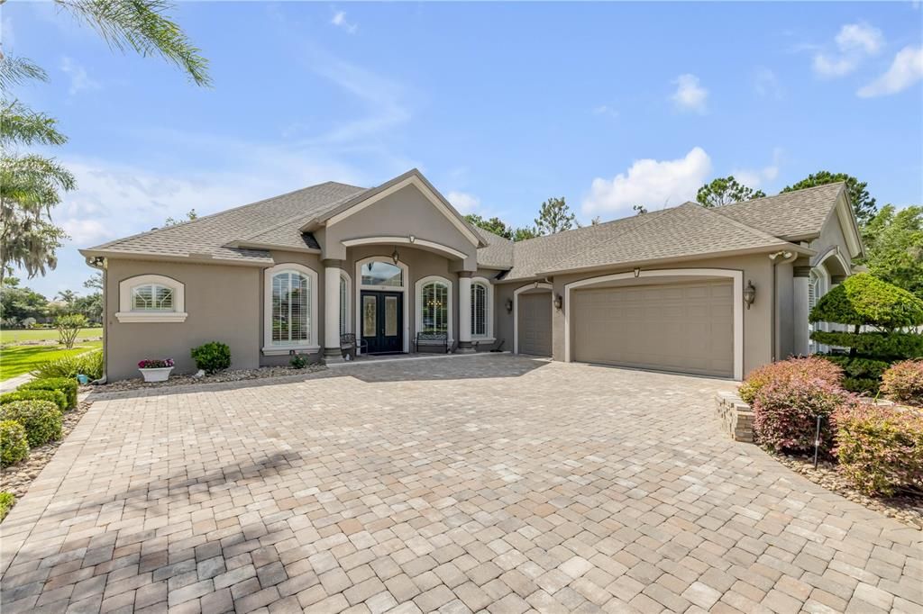 Active With Contract: $765,000 (4 beds, 3 baths, 2996 Square Feet)
