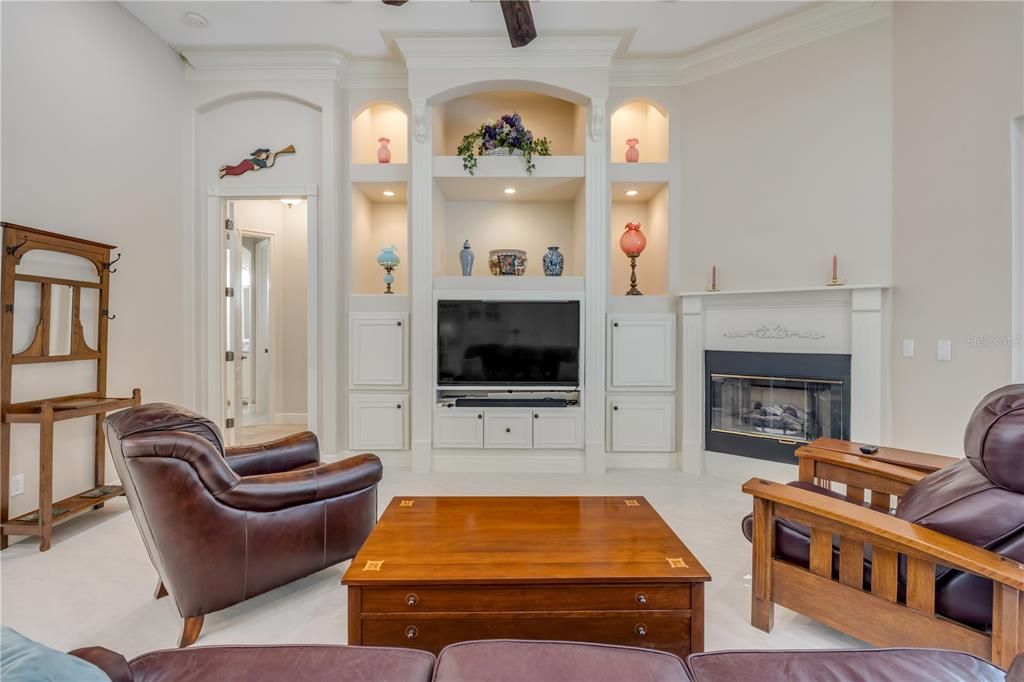 Active With Contract: $765,000 (4 beds, 3 baths, 2996 Square Feet)