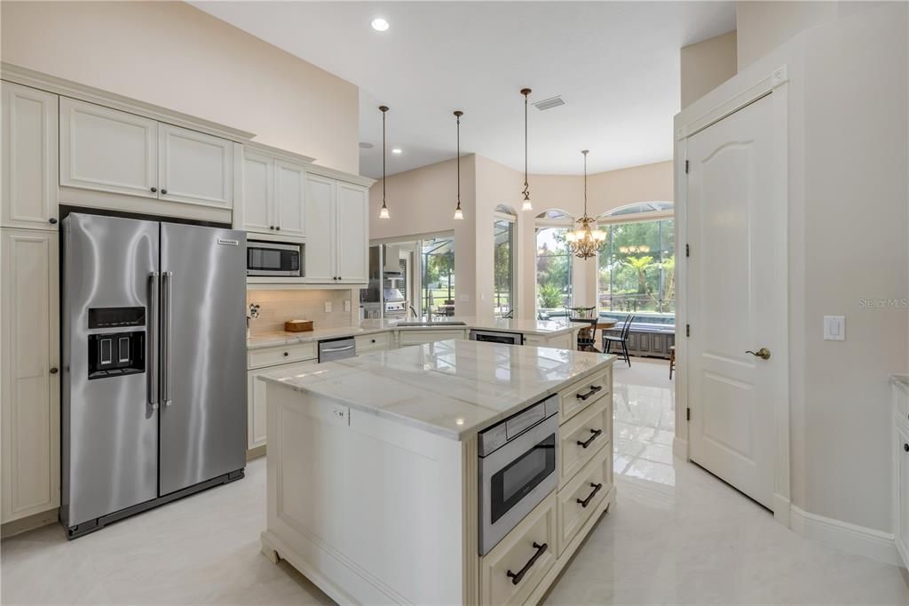 Active With Contract: $765,000 (4 beds, 3 baths, 2996 Square Feet)