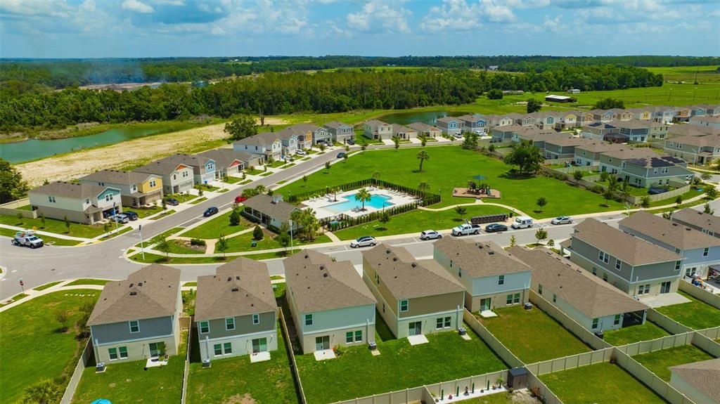 В аренду: $2,700 (4 спален, 2 ванн, 2226 Квадратных фут)