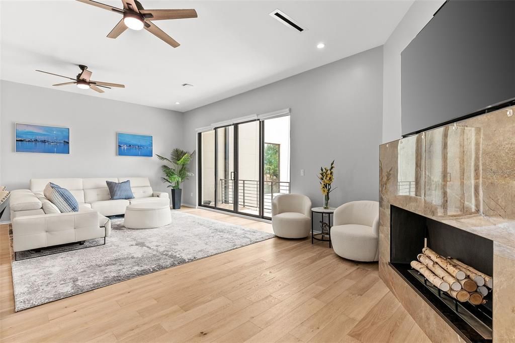 For Sale: $2,100,000 (3 beds, 3 baths, 3057 Square Feet)