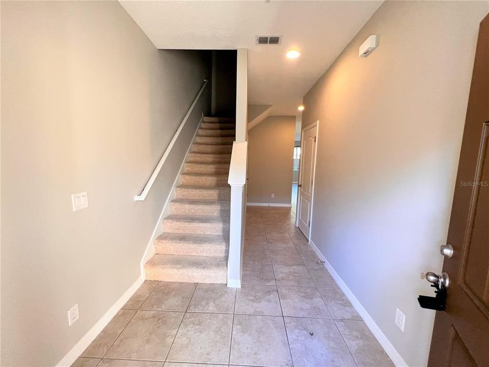 For Rent: $2,249 (3 beds, 2 baths, 1644 Square Feet)