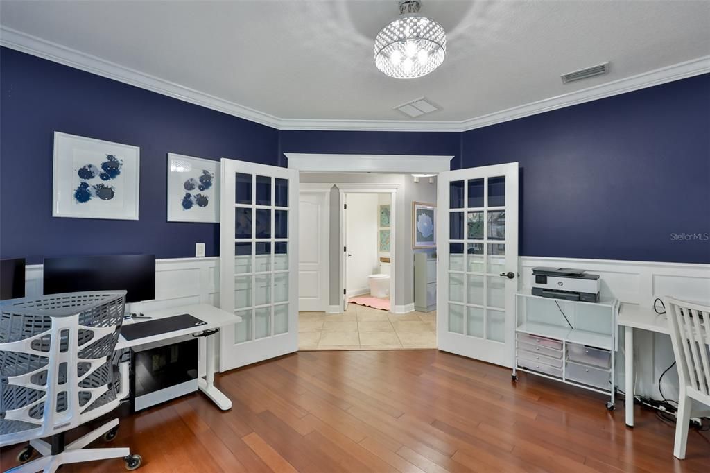 En Venta: $465,000 (4 camas, 2 baños, 2022 Pies cuadrados)