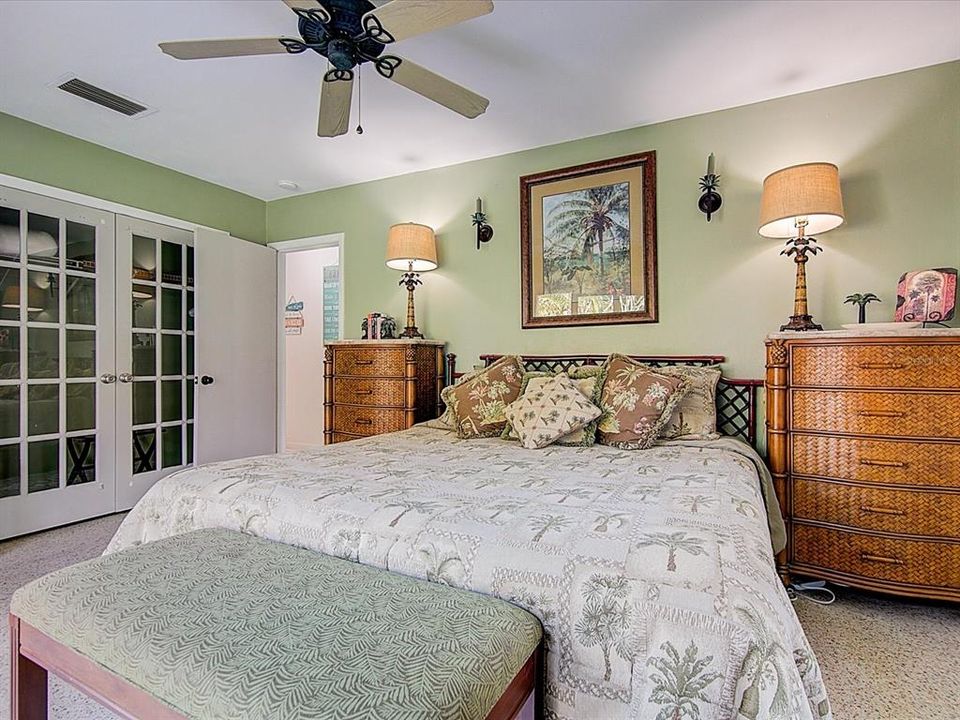 For Rent: $3,000 (3 beds, 2 baths, 1410 Square Feet)