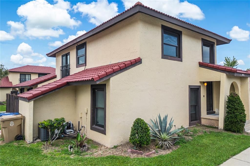 На продажу: $259,999 (3 спален, 2 ванн, 1586 Квадратных фут)