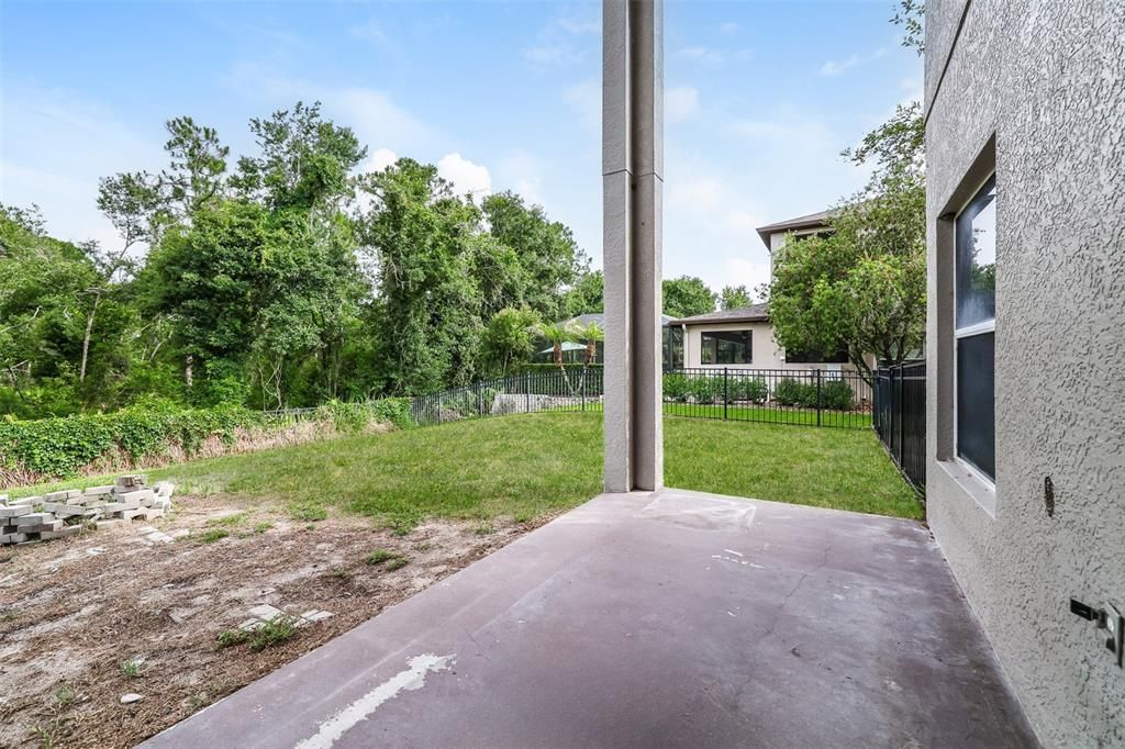 For Sale: $579,900 (5 beds, 3 baths, 3256 Square Feet)