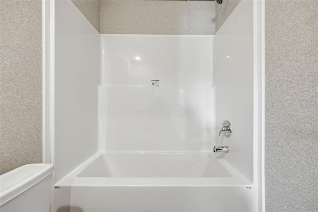 En Venta: $199,000 (3 camas, 2 baños, 1493 Pies cuadrados)