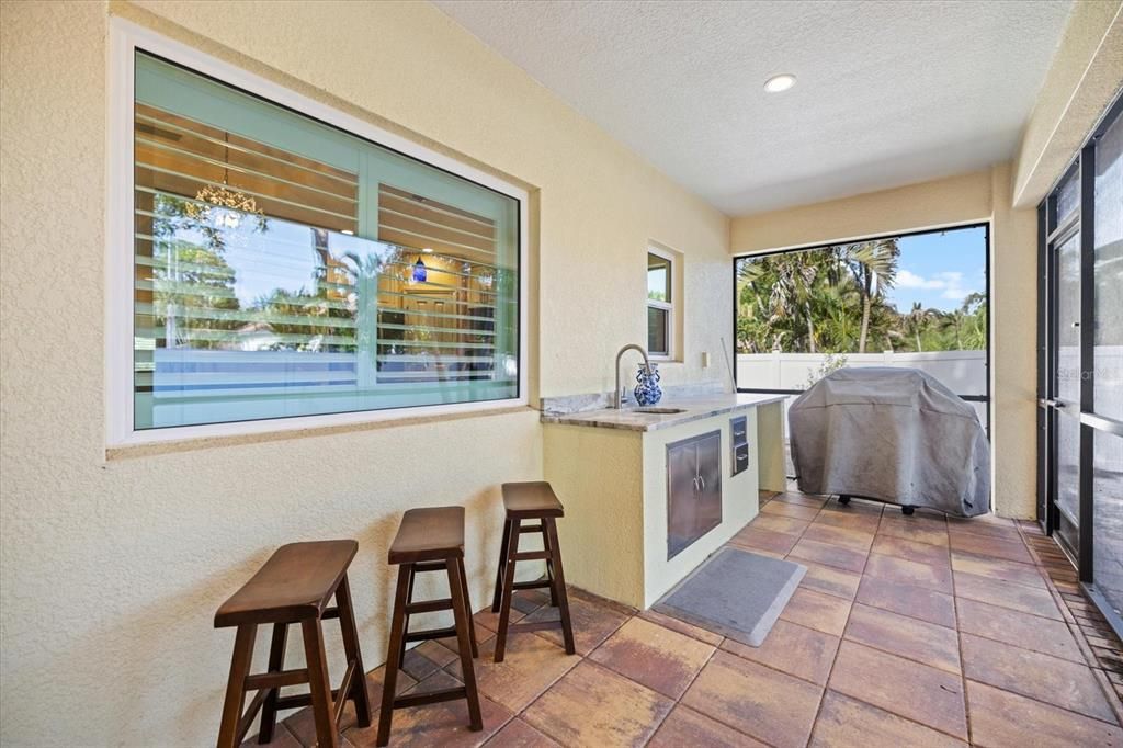 For Rent: $3,600 (3 beds, 2 baths, 1762 Square Feet)