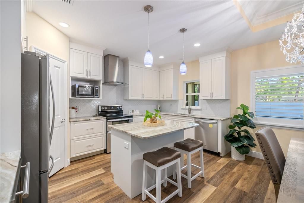For Rent: $3,600 (3 beds, 2 baths, 1762 Square Feet)