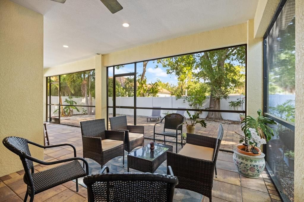 For Rent: $3,600 (3 beds, 2 baths, 1762 Square Feet)