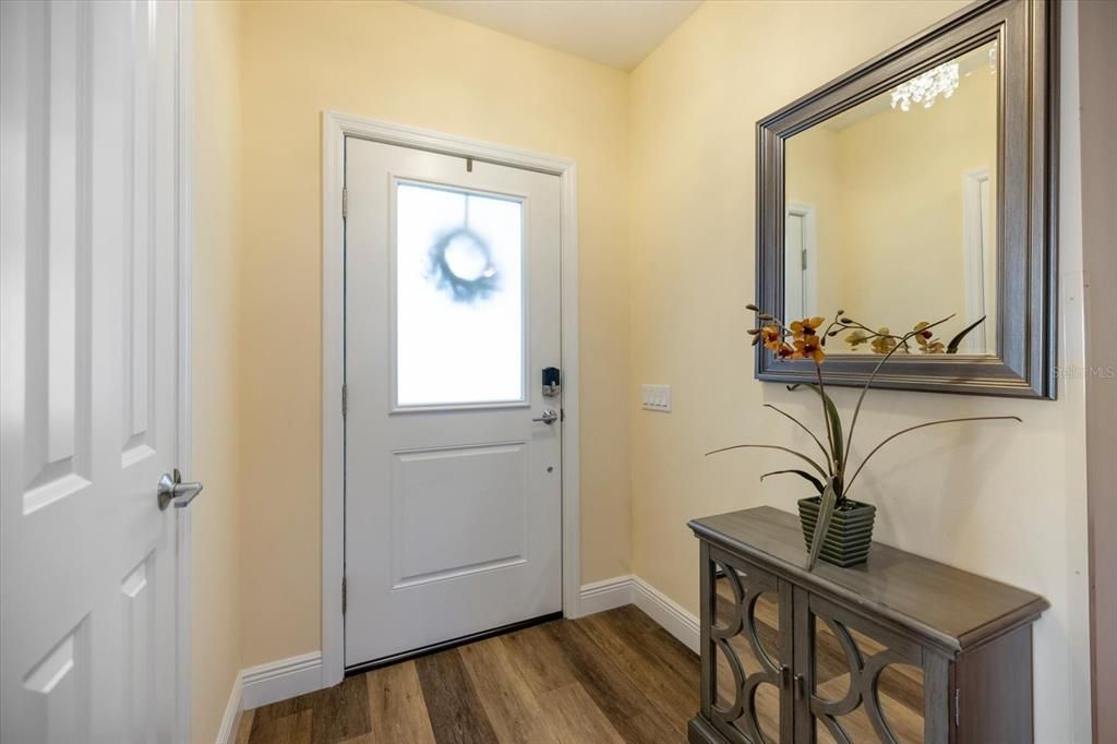 For Rent: $3,600 (3 beds, 2 baths, 1762 Square Feet)