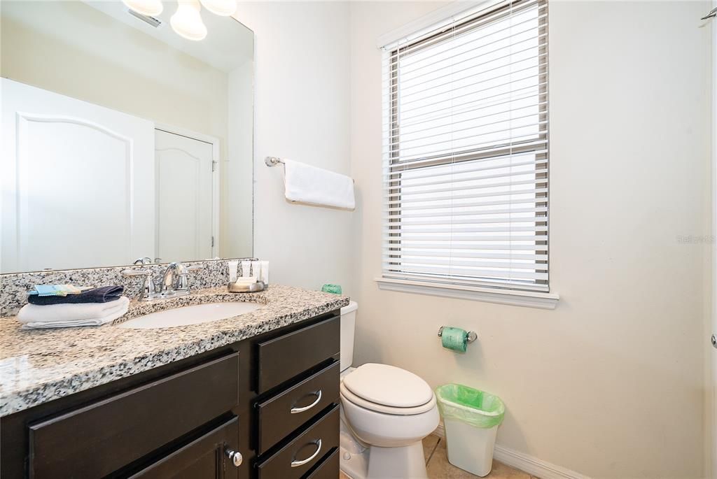 For Sale: $585,000 (7 beds, 5 baths, 3314 Square Feet)