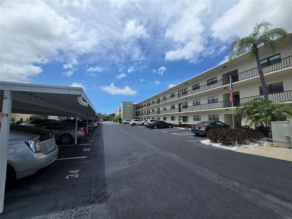 For Sale: $209,000 (2 beds, 2 baths, 1245 Square Feet)