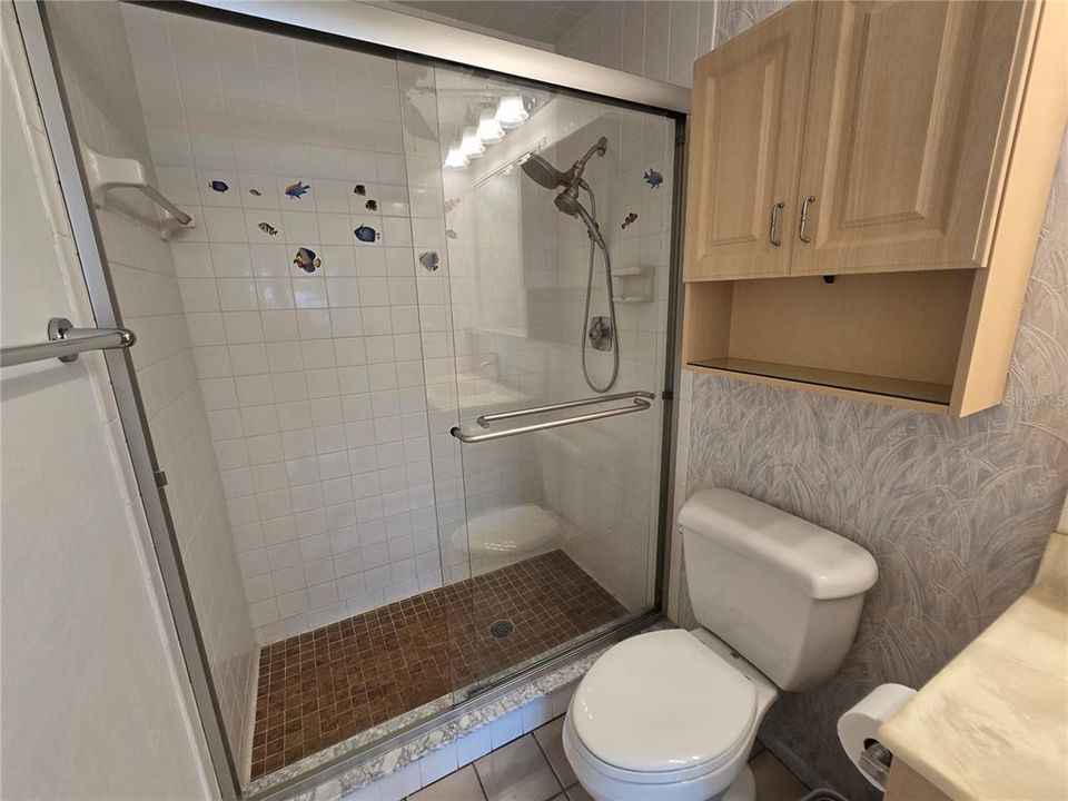 For Sale: $209,000 (2 beds, 2 baths, 1245 Square Feet)