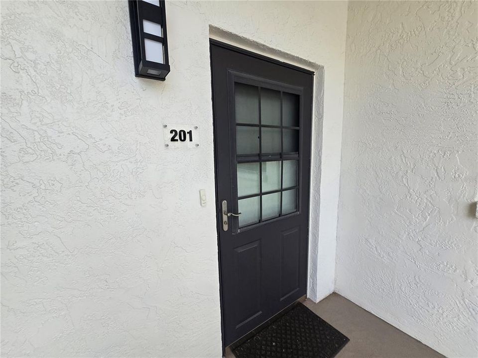 For Sale: $209,000 (2 beds, 2 baths, 1245 Square Feet)