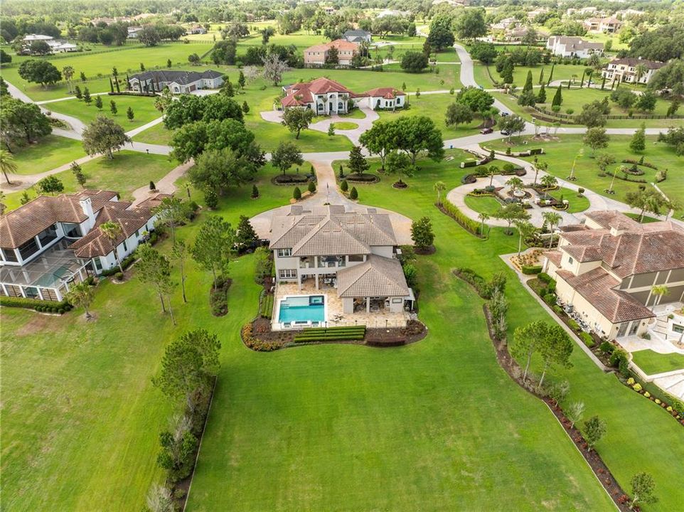 For Sale: $2,500,000 (5 beds, 6 baths, 5239 Square Feet)