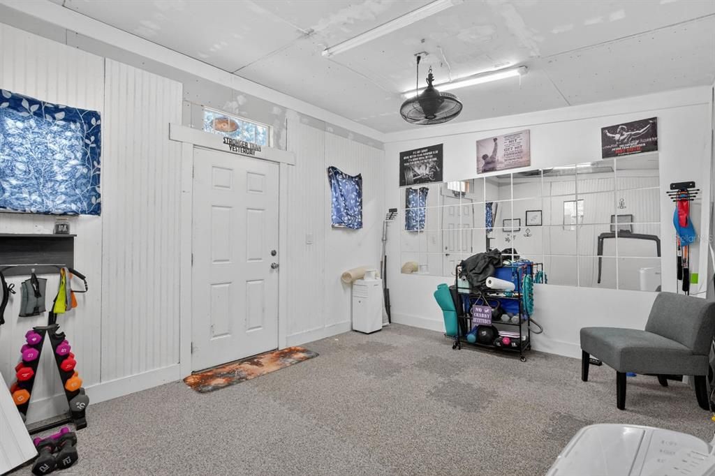 En Venta: $424,900 (4 camas, 3 baños, 2363 Pies cuadrados)