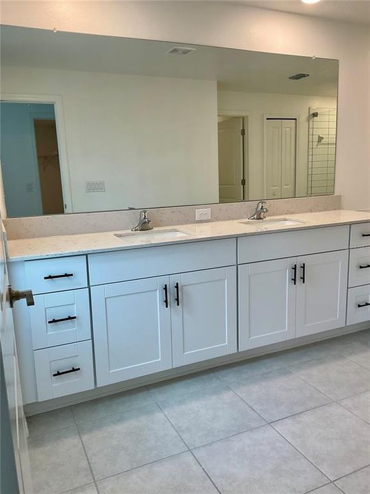 В аренду: $2,450 (3 спален, 2 ванн, 2319 Квадратных фут)