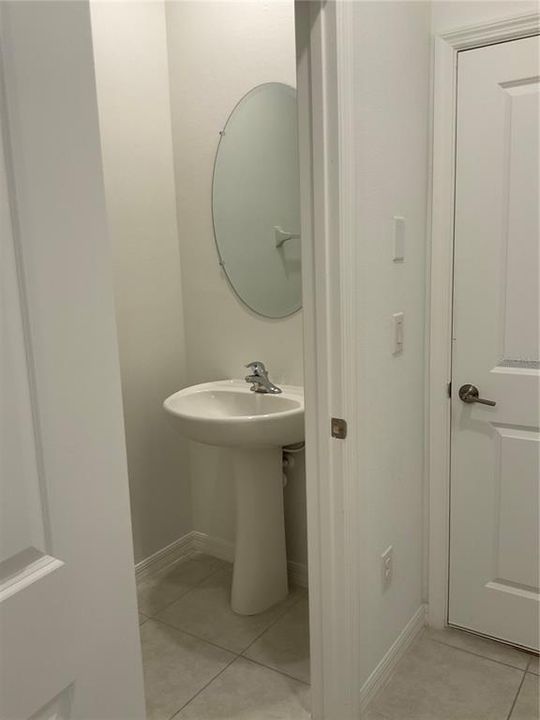 В аренду: $2,450 (3 спален, 2 ванн, 2319 Квадратных фут)