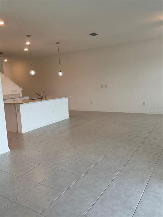 В аренду: $2,450 (3 спален, 2 ванн, 2319 Квадратных фут)