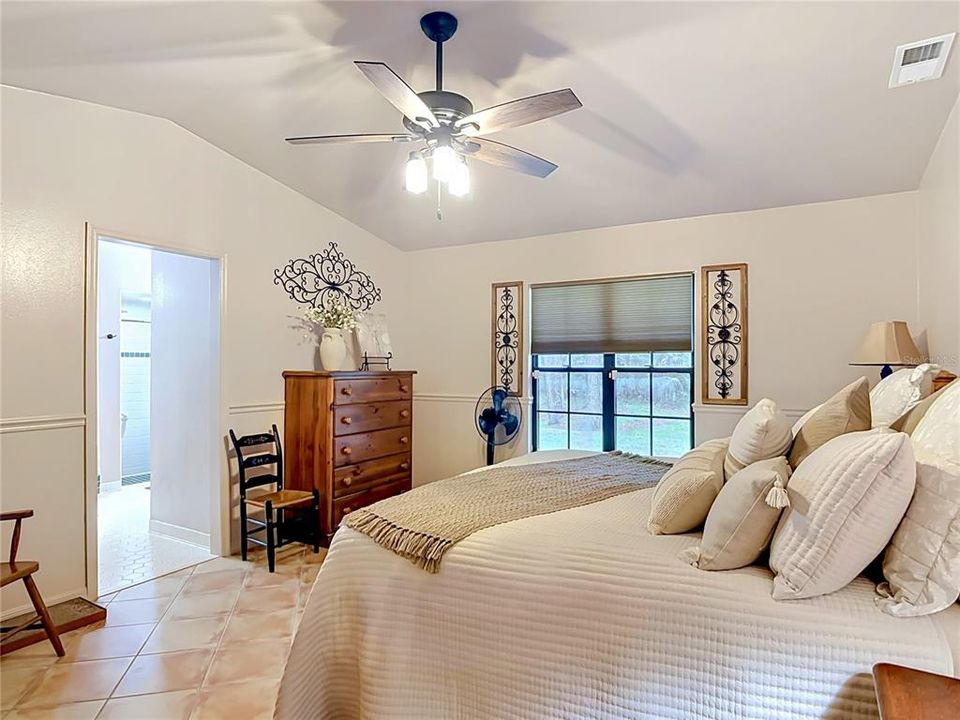 For Sale: $700,000 (3 beds, 2 baths, 2063 Square Feet)
