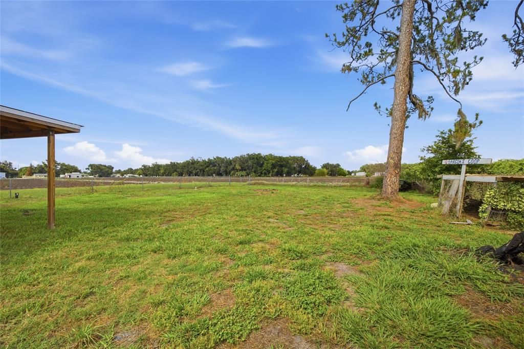 For Sale: $355,000 (3 beds, 2 baths, 1584 Square Feet)